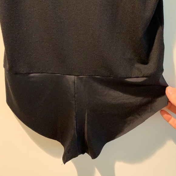 NWT L’AGENCE Winnie Deep V-Neck Black Bodysuit Small - Picture 11 of 12